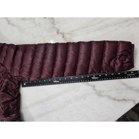The North Face 550 Gorpcore Sport Slim Down Fill Quilted Puffer Burgundy Small - Picture 5 of 9